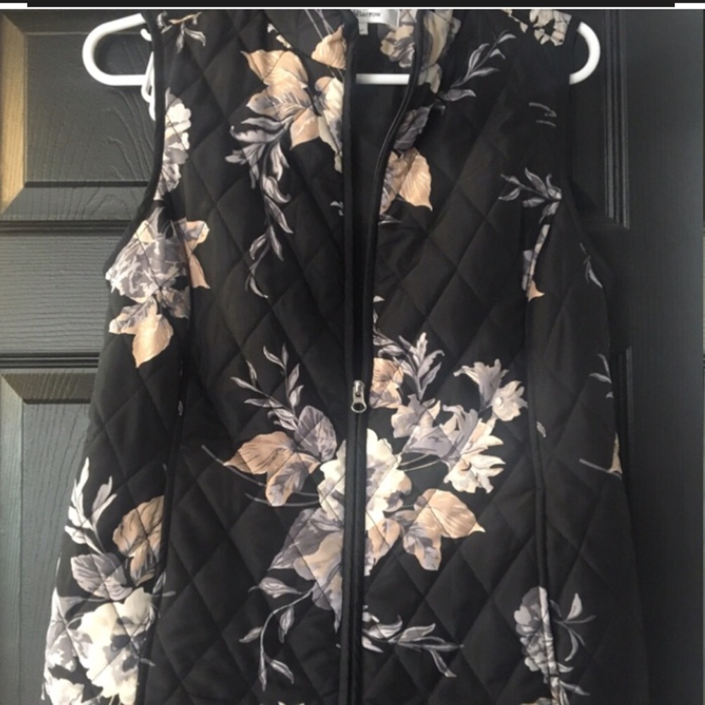 Womens Croft & Barrow Floral Vest EUC